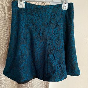 Lovers + Friends Teal Lace Miniskirt Color Green Sz Small